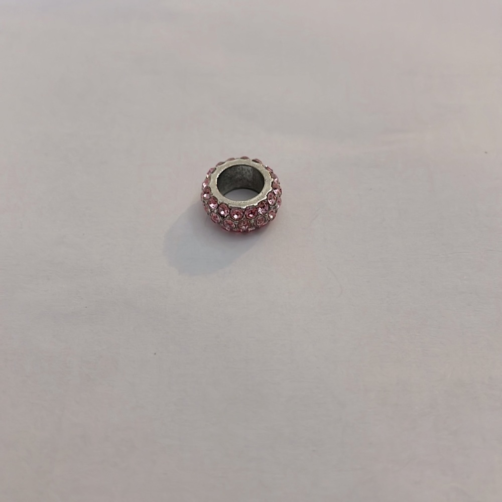Brighton pink spacer